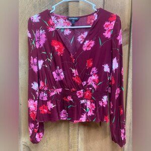 Express‎ Burgundy Floral Wrap Crop Top Size Small 100% Rayon Hand Wash